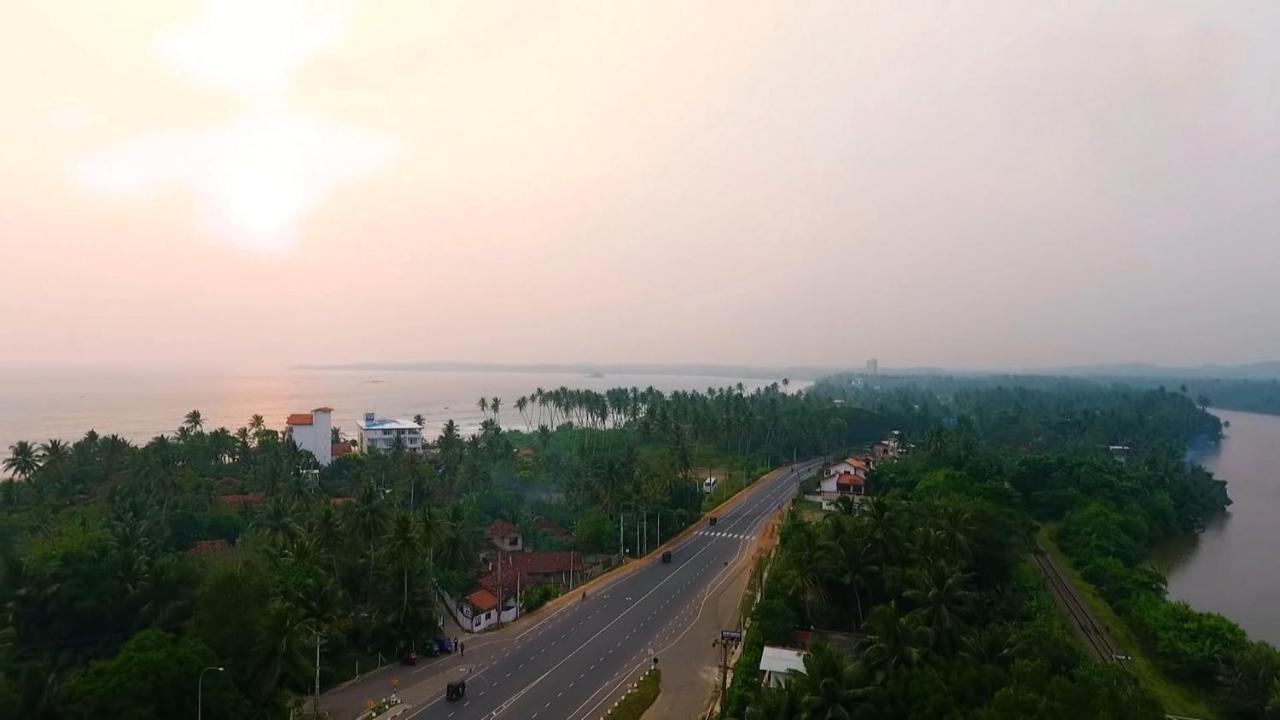 Weligama Bay Watsila Resort Экстерьер фото
