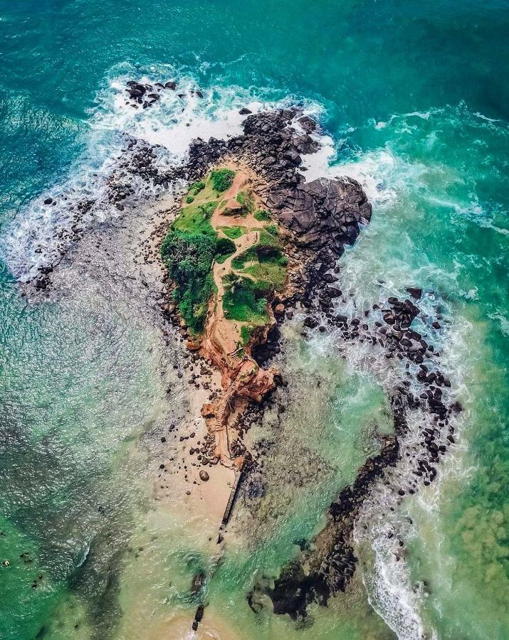 Weligama Bay Watsila Resort Экстерьер фото
